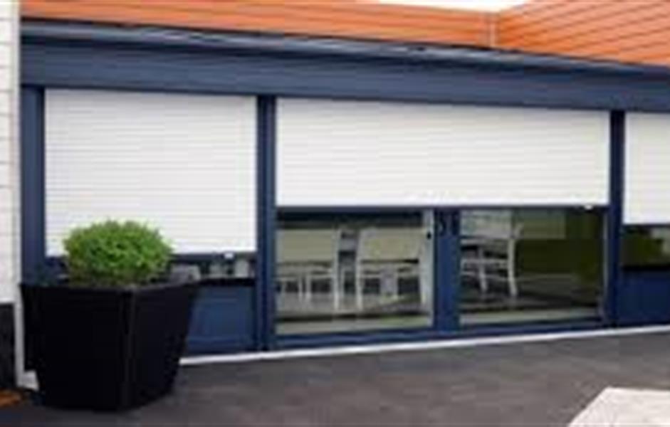 Lắp đặt cửa cuốn Tân Phú